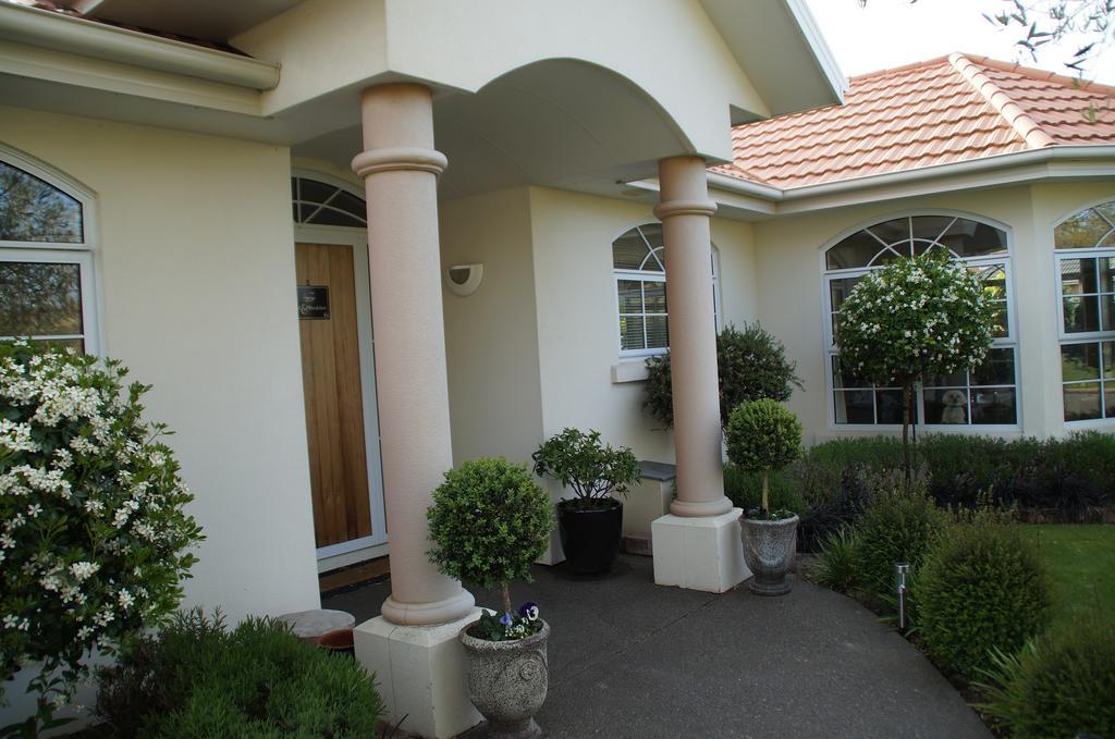 Olive House Bed And Breakfast Christchurch Exterior foto